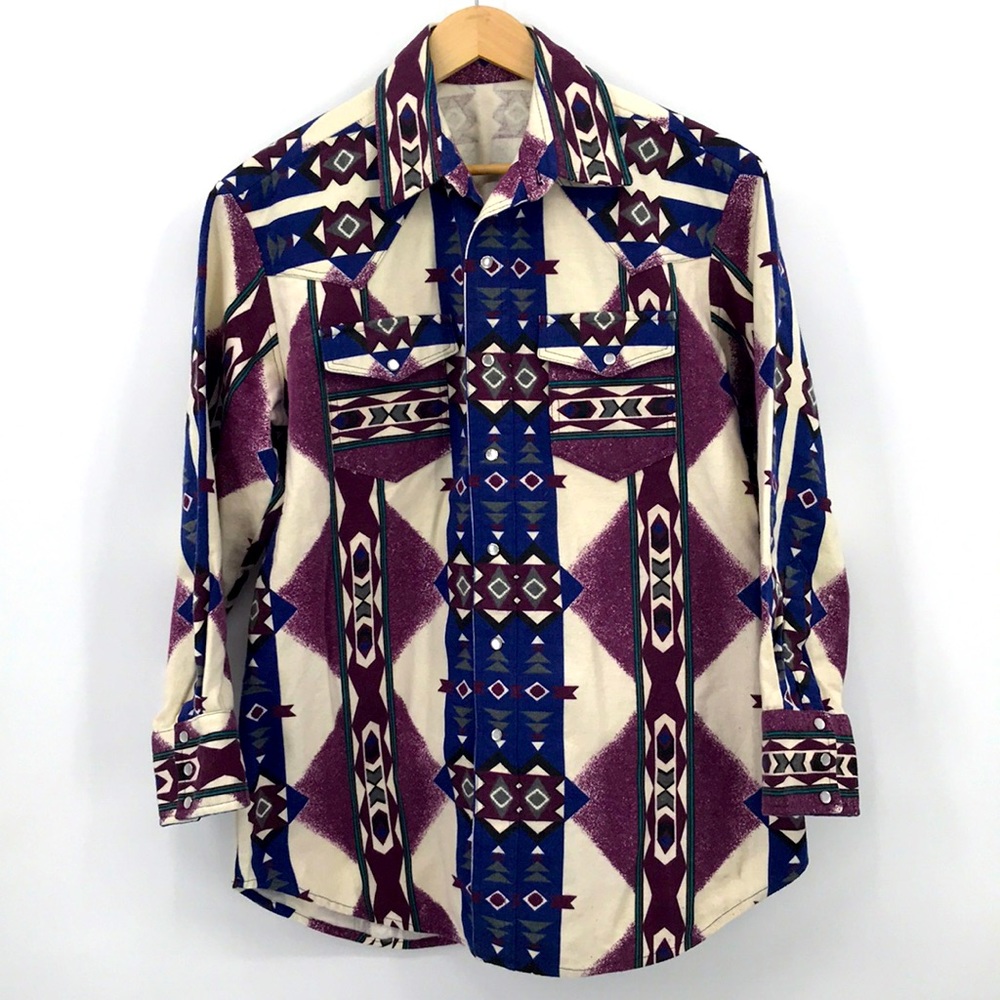 Thick Long Sleeve Pearl Snap Aztec Print Shirt No size tag